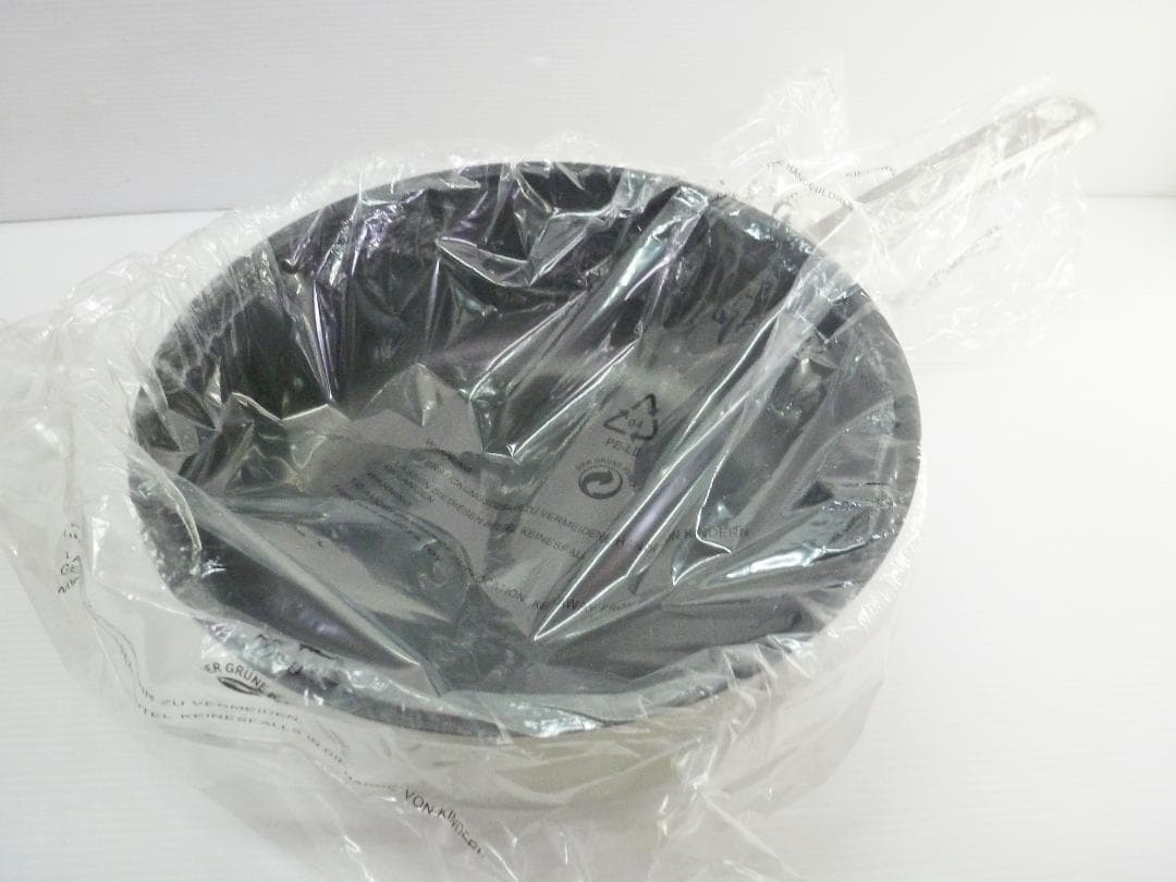 ZWILLING Moment 深型フライパン 24cm 66241-240