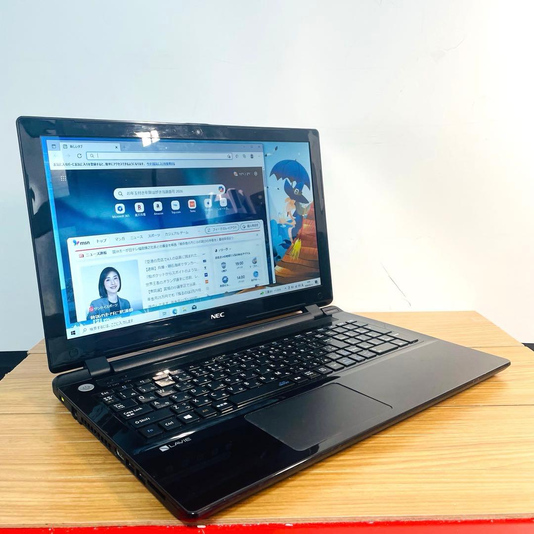 ピアノブラックSSDメモリ8ギガカメラwin11オフィスDVD Wi-Fi