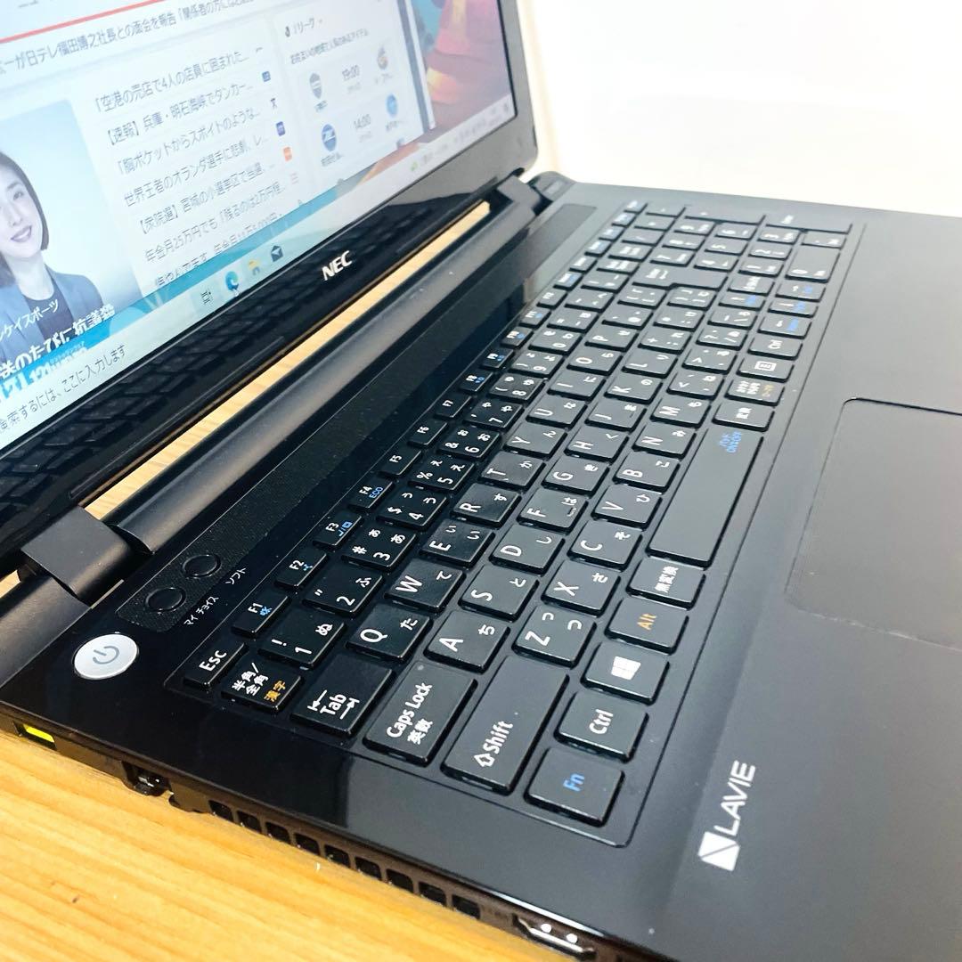 ピアノブラックSSDメモリ8ギガカメラwin11オフィスDVD Wi-Fi