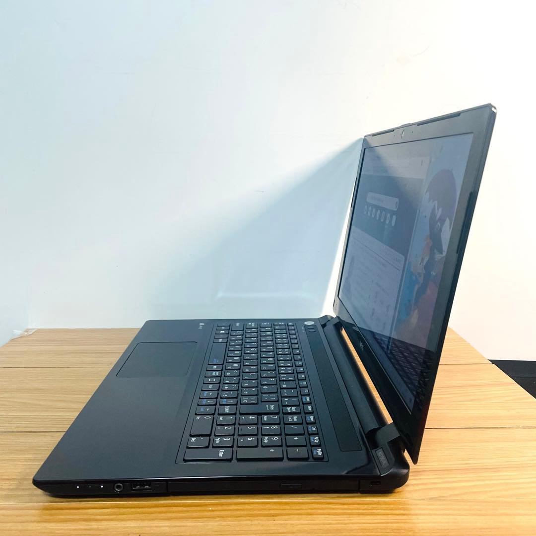 ピアノブラックSSDメモリ8ギガカメラwin11オフィスDVD Wi-Fi