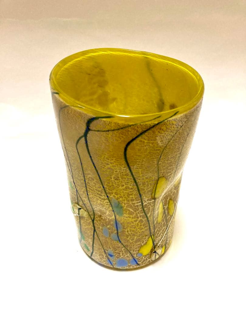 Fornace Mian のベネチアングララス花瓶　高さ17cm 直径 10cm