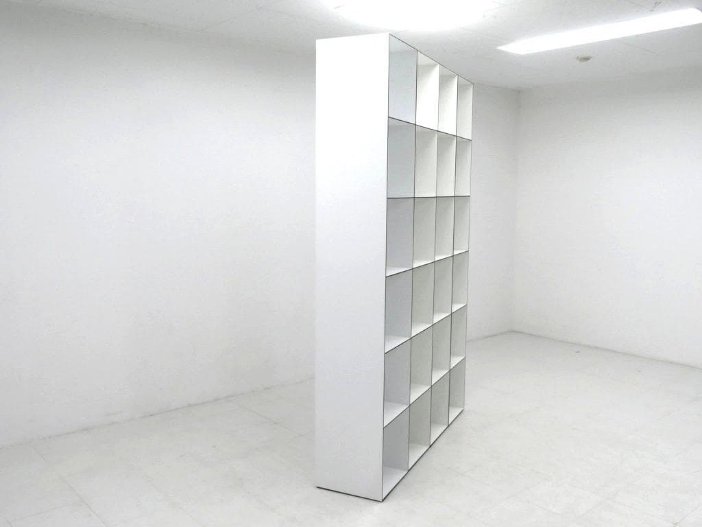 展示品　WOGG　モダン　シェルフ　飾り棚　サイドボード　本棚