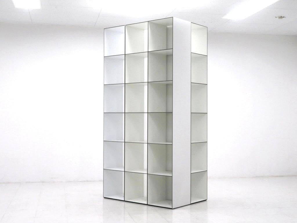 展示品　WOGG　モダン　シェルフ　飾り棚　サイドボード　本棚