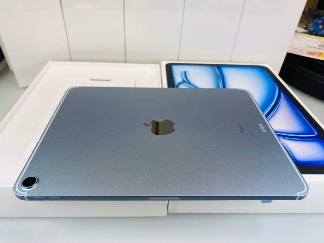 iPad Air (M2) 256GB 11インチ SIMフリー