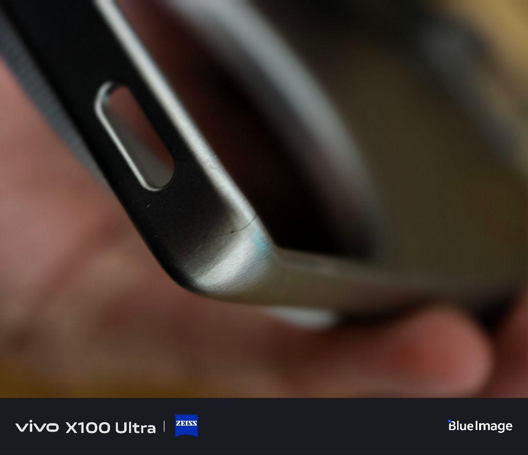 ゆ*い様 vivo X100 Ultra 本体