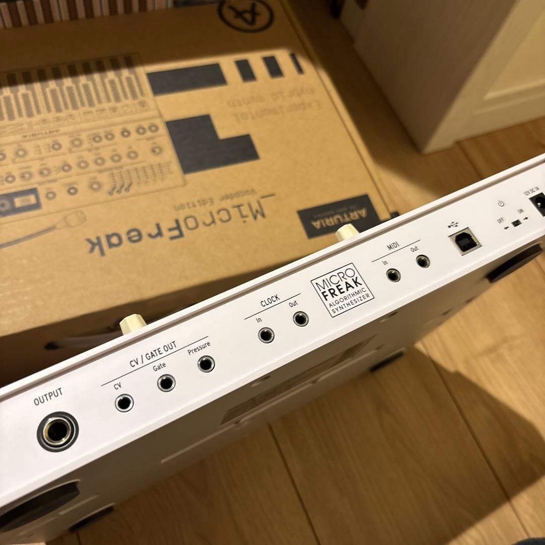 【美品】【レア】【限定】ARTURIA MicroFreak シンセサイザー