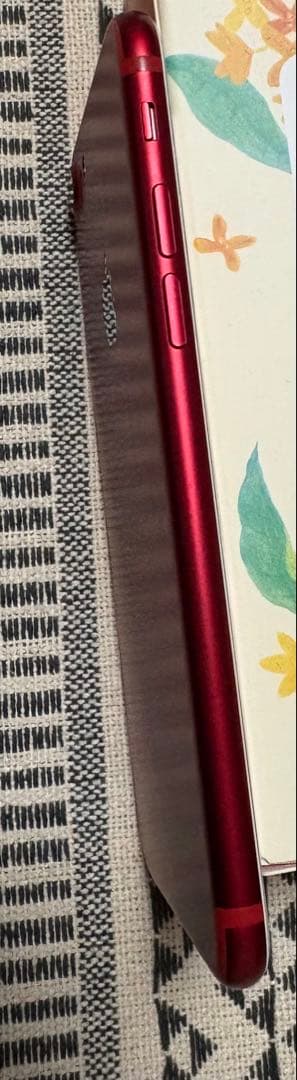 【11/2朝まで出品】SIMフリー iPhone 7 red 128GB