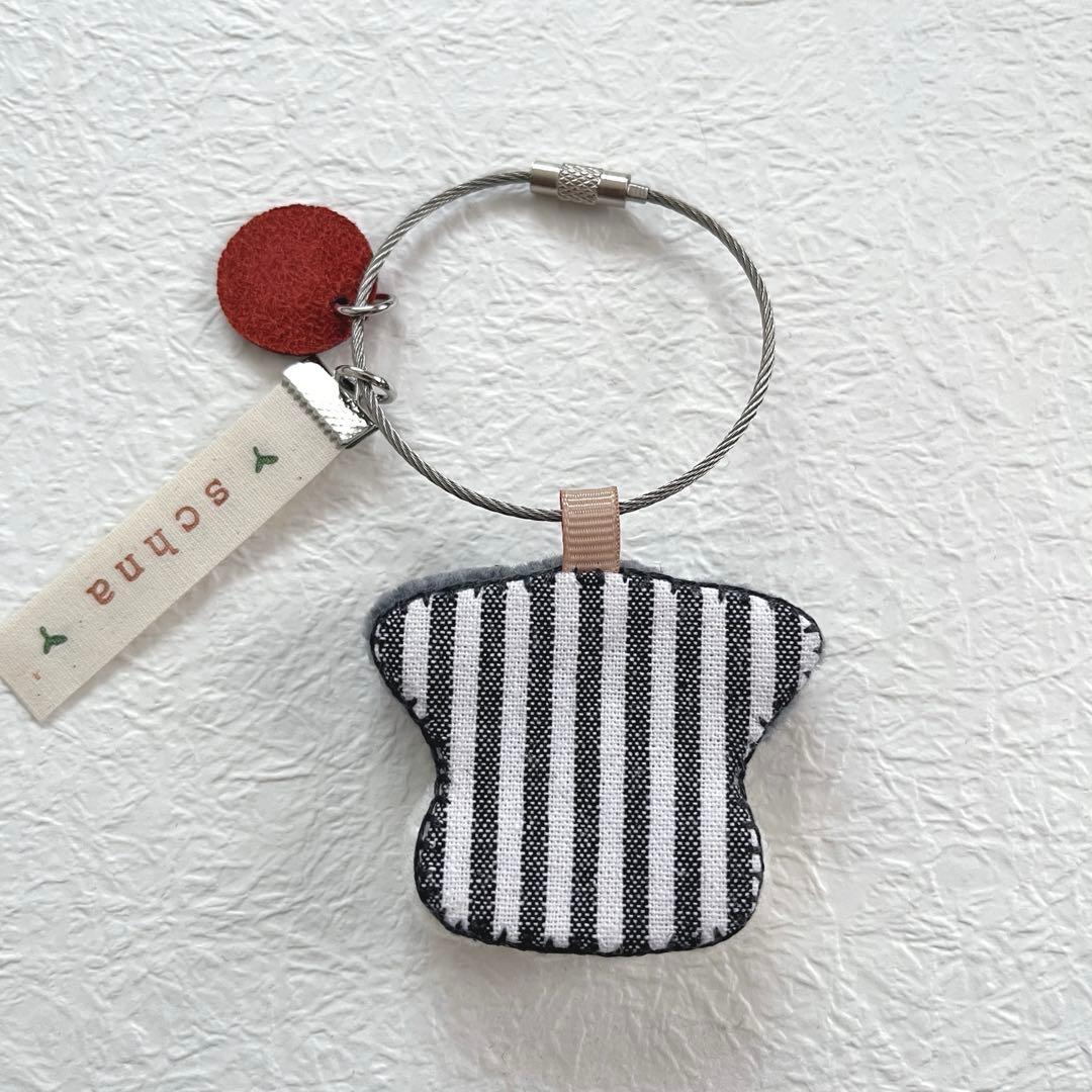 シュナウザーさんワイヤーキーホルダー（グレー）