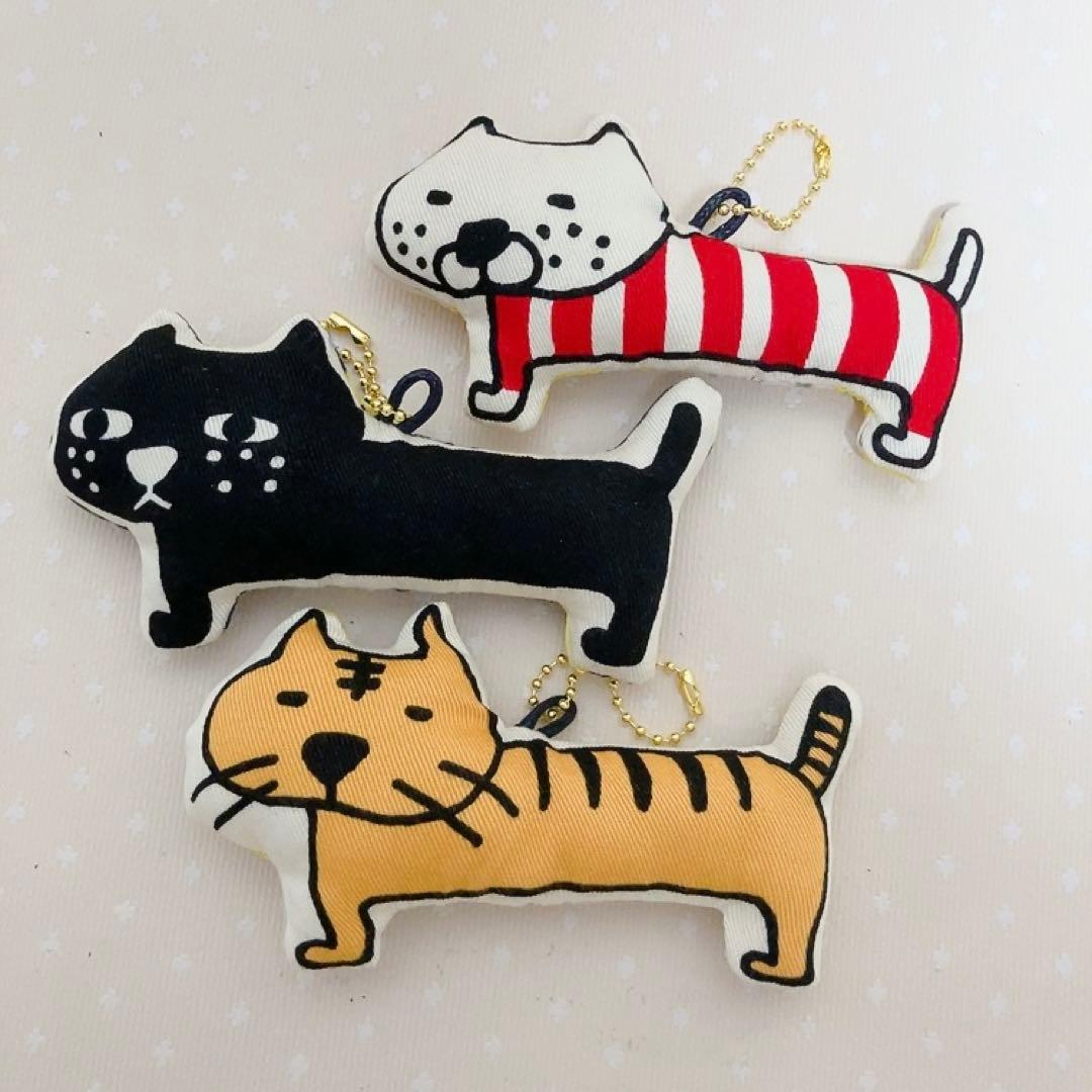 チャッピー。 大きめエコバッグ パッチワーク でかねこチャーム