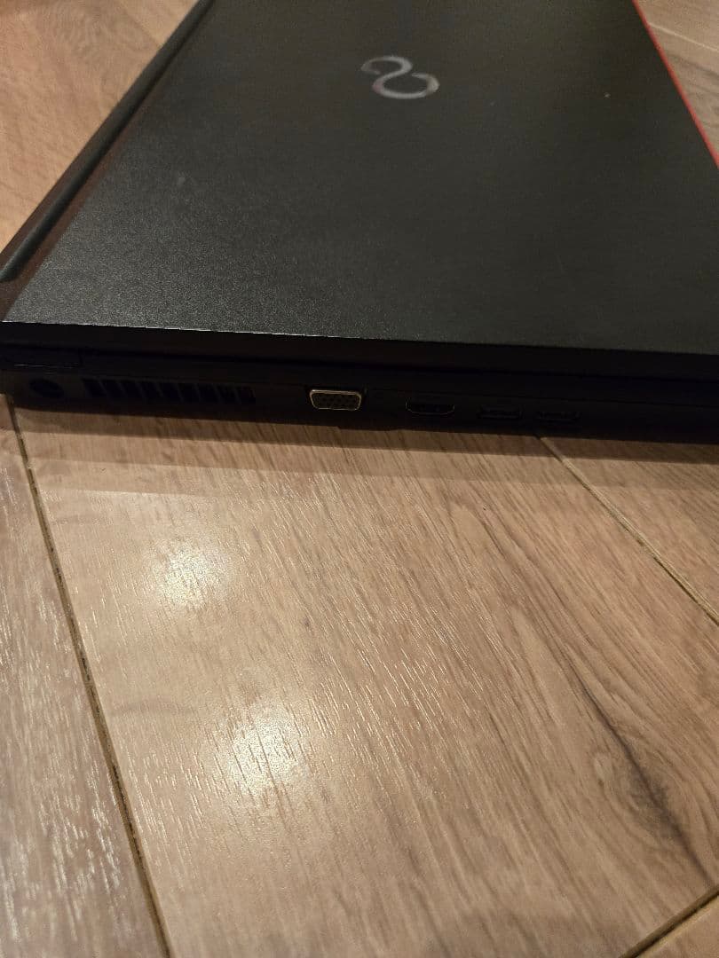 富士通 LIFEBOOK Core i5 SSD480GB メモリ8GB 大画面