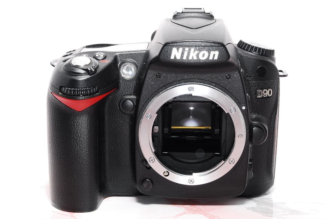 ✨Nikon D90✨万能35-135mmレンズ付き✨️はじめてでも安心セット