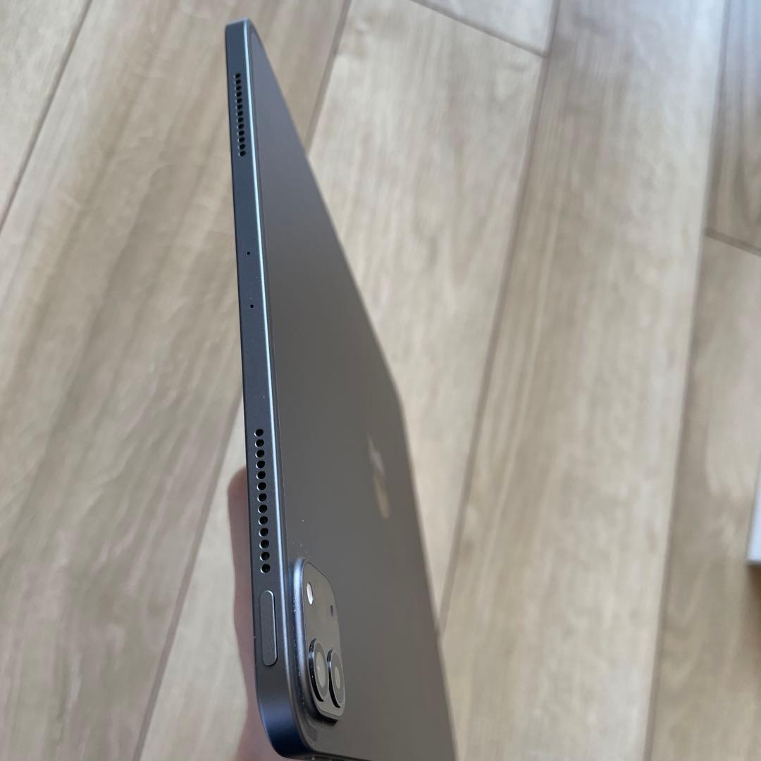 iPad Pro 11第2世代256GB Wi-Fi + ケース付き