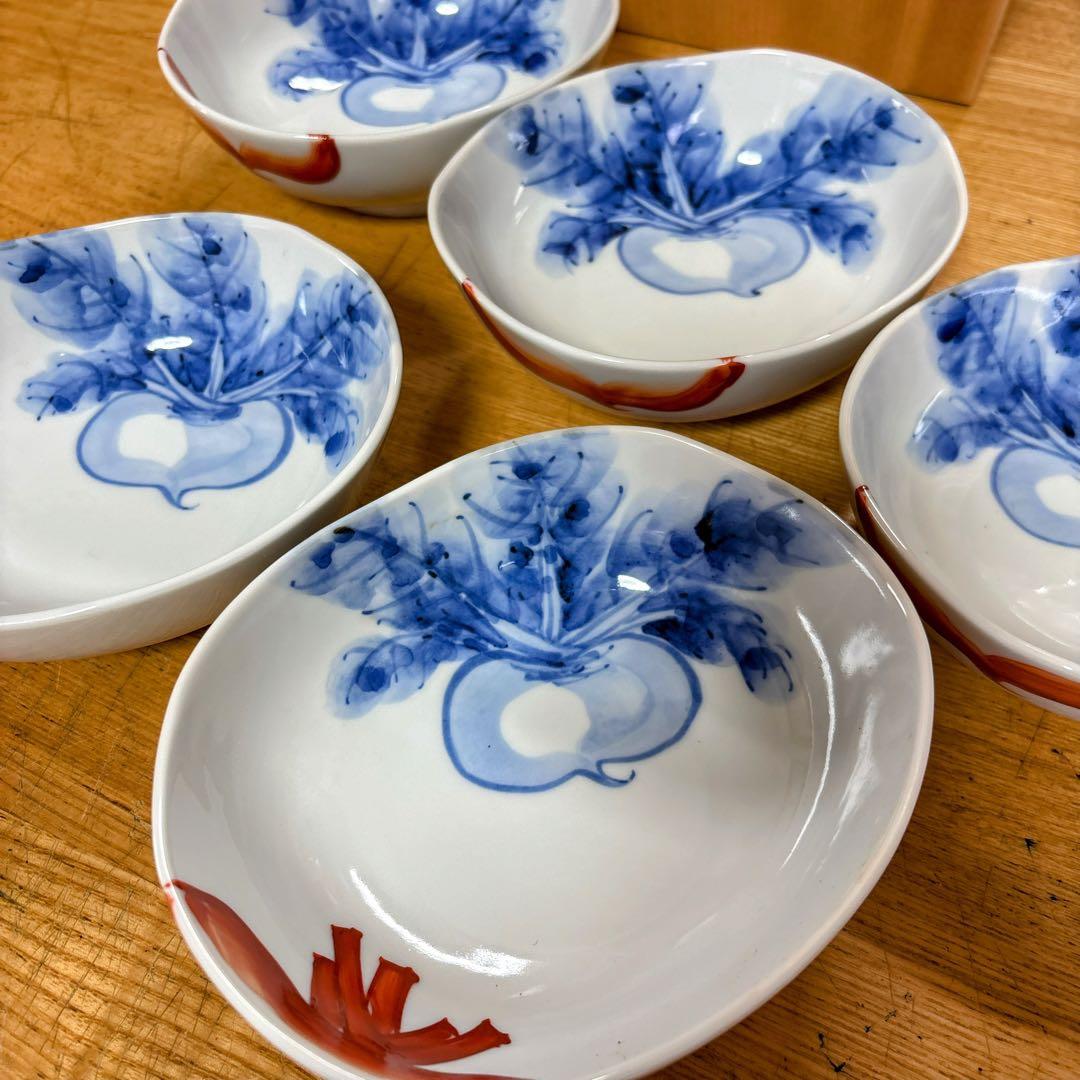 九谷焼　上出長右衛門　かぶの図　4.5号小鉢揃　　楕円鉢　盛鉢　横幅14.3cm