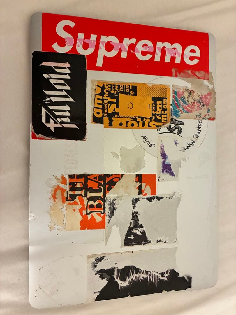 MacBook本体 MacBook Pro 2019 touch bar 128gb