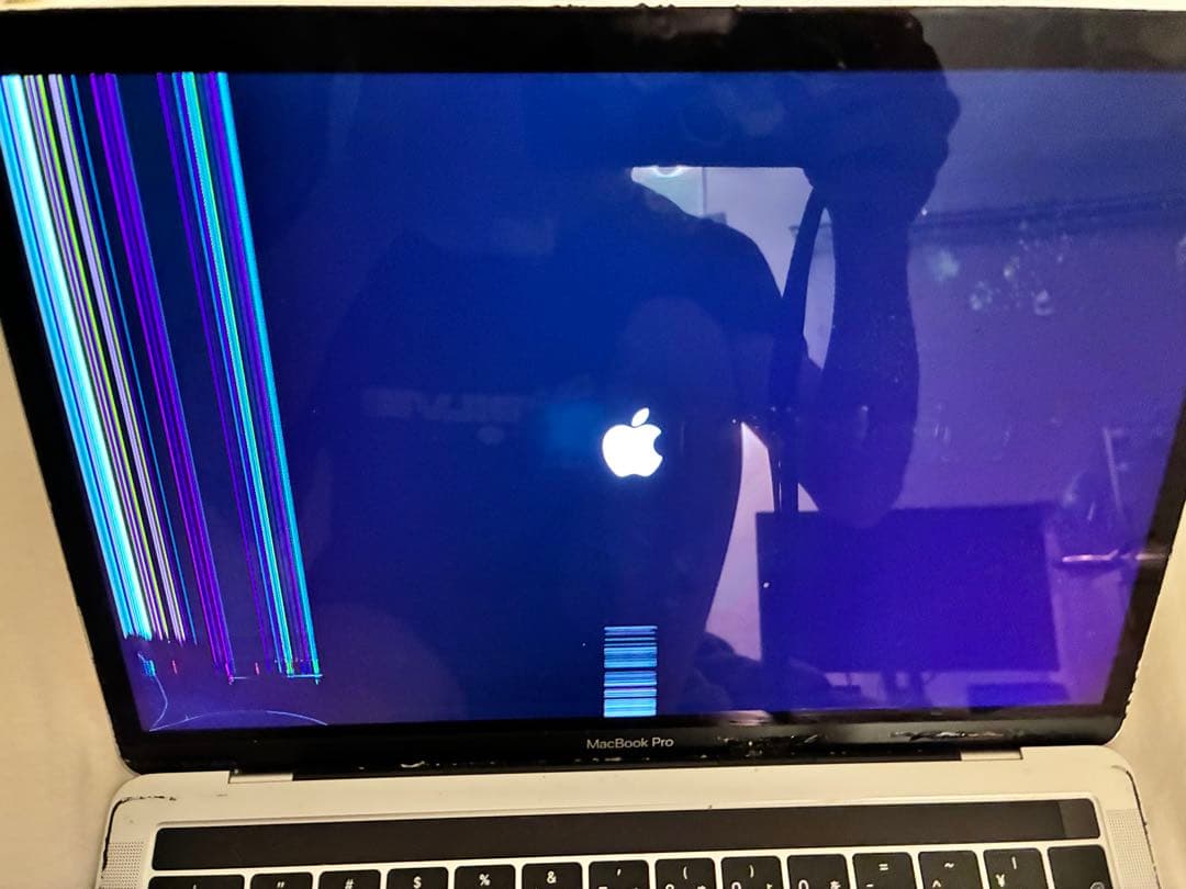 MacBook本体 MacBook Pro 2019 touch bar 128gb
