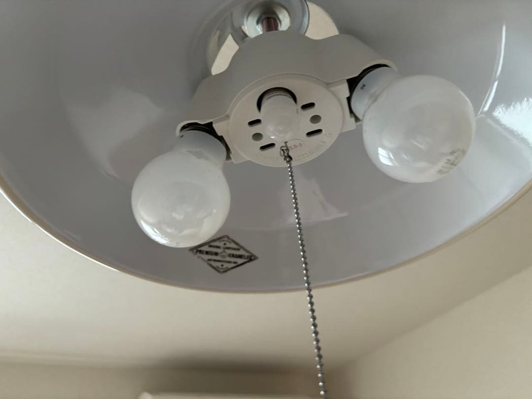 ビンテージ風　ペンダントライト　照明器具　オフホワイト