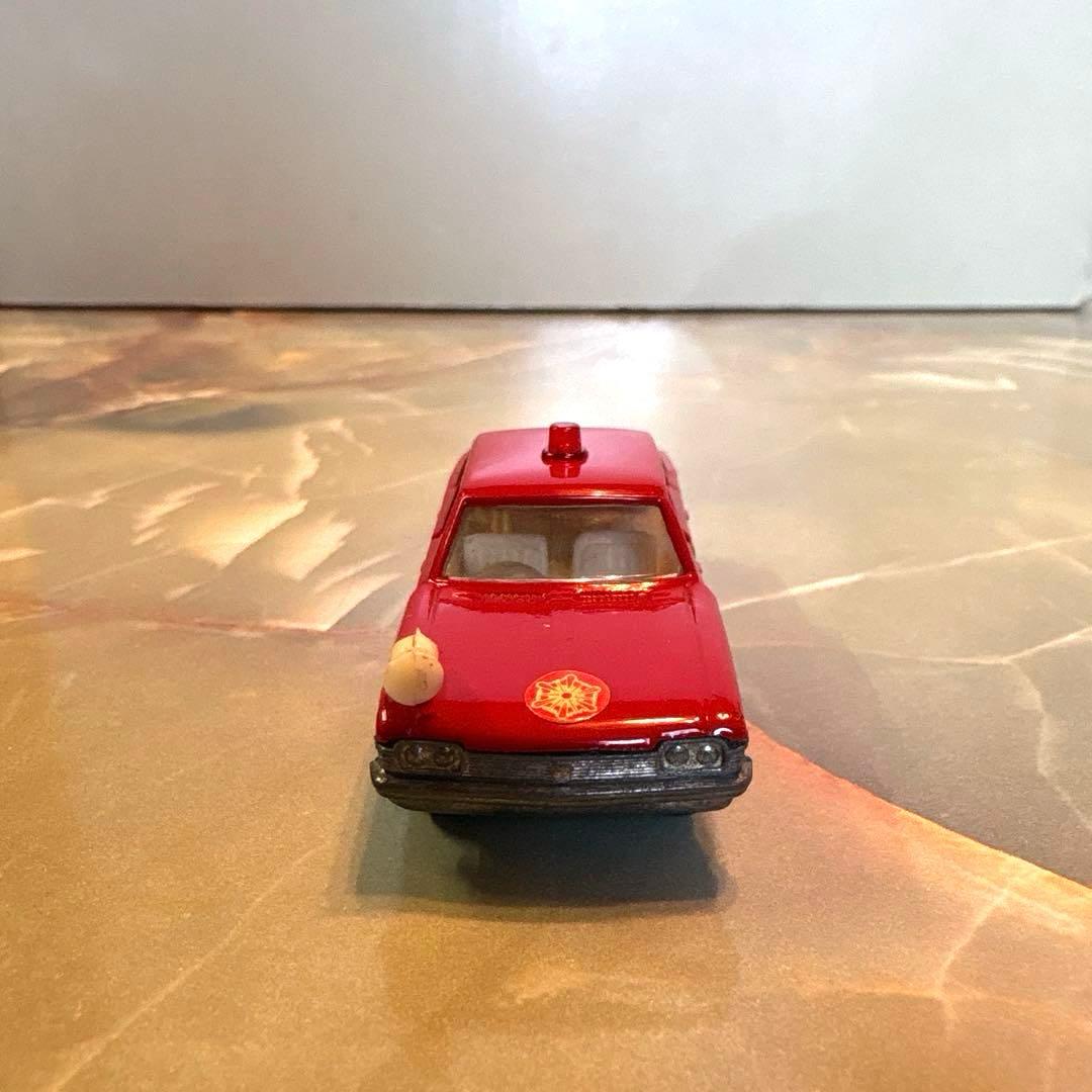 トミカNO.27 トヨタクラウンファイアチーフカー 1Aホイール 日本製