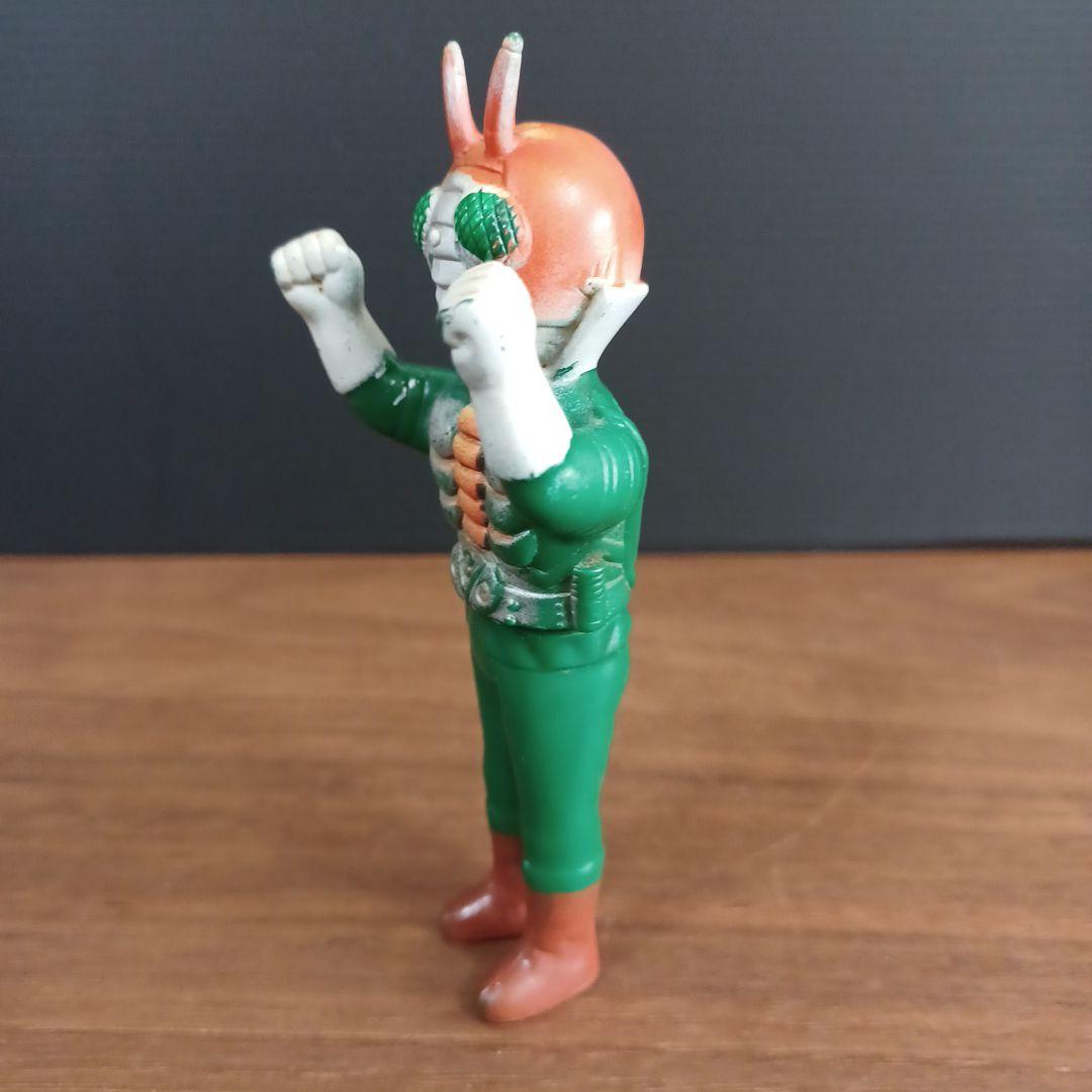 当時物　ポピー製「仮面ライダー」青成型と黒成型及びV3のミニソフビフィギュア3点