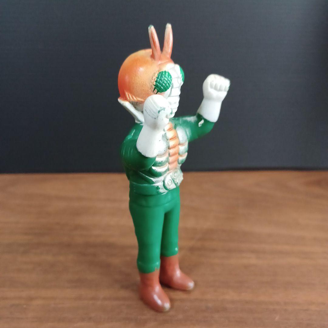 当時物　ポピー製「仮面ライダー」青成型と黒成型及びV3のミニソフビフィギュア3点