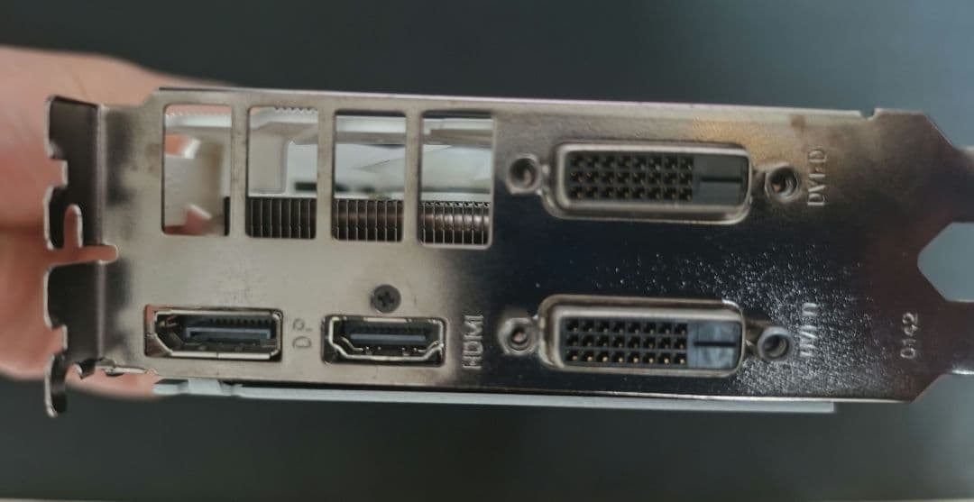 tomo　Geforce GTX 1060 6gb GALAX