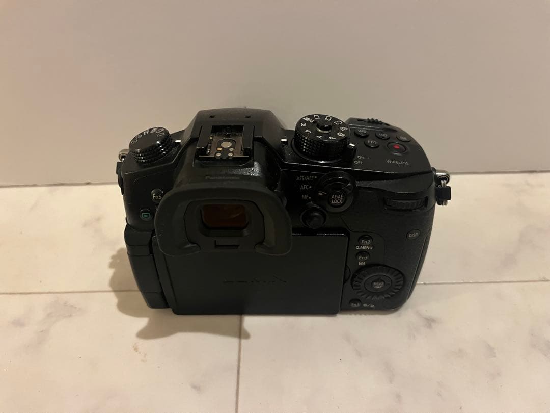 【訳あり】LUMIX GH5 ミラーレス一眼 単焦点レンズセット