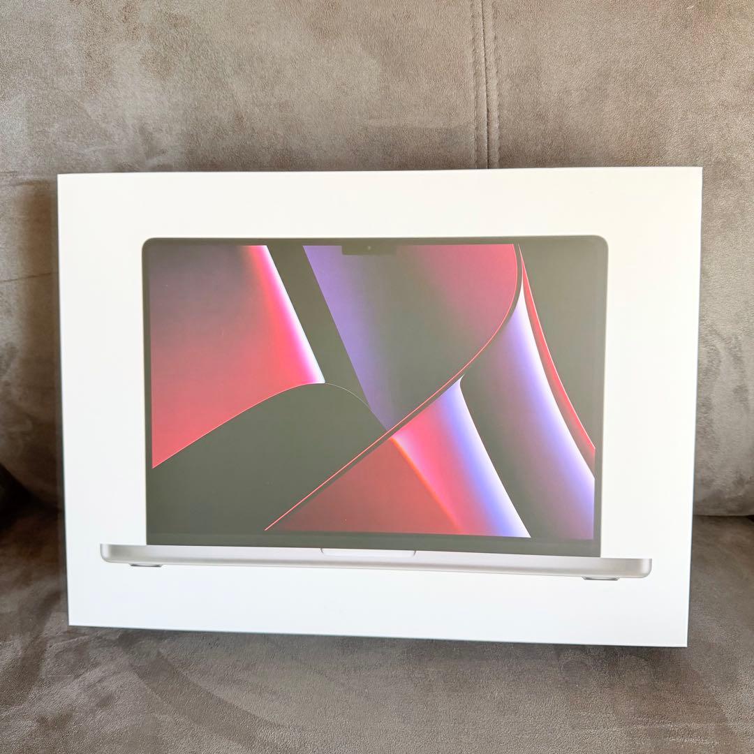 「ほぼ未使用」MacBook Pro 14インチ