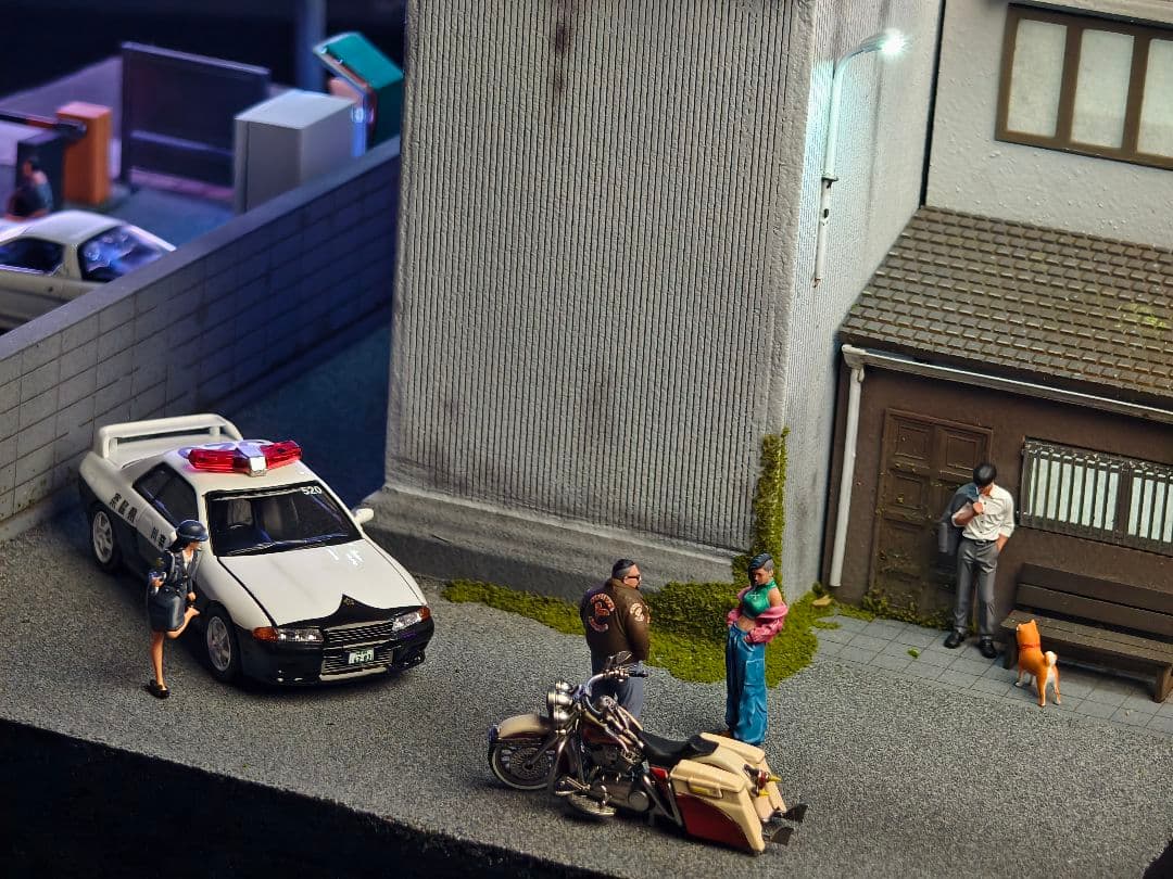 1/64 ジオラマ 日本街並みシーンLED照明付き ディスプレイベース