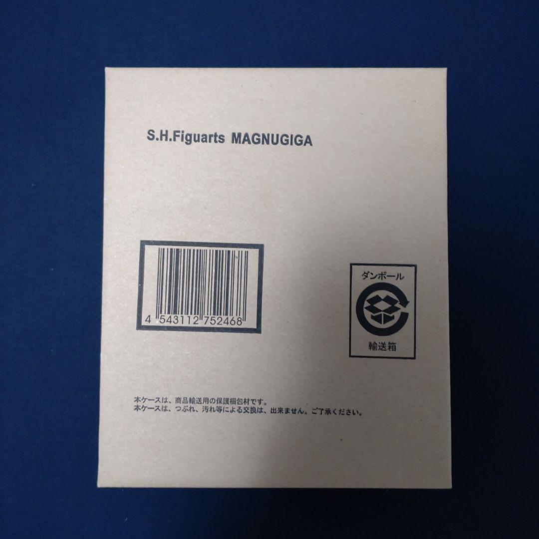【未開封品】S.H.Figuarts マグナギガ 仮面ライダーゾルダ
