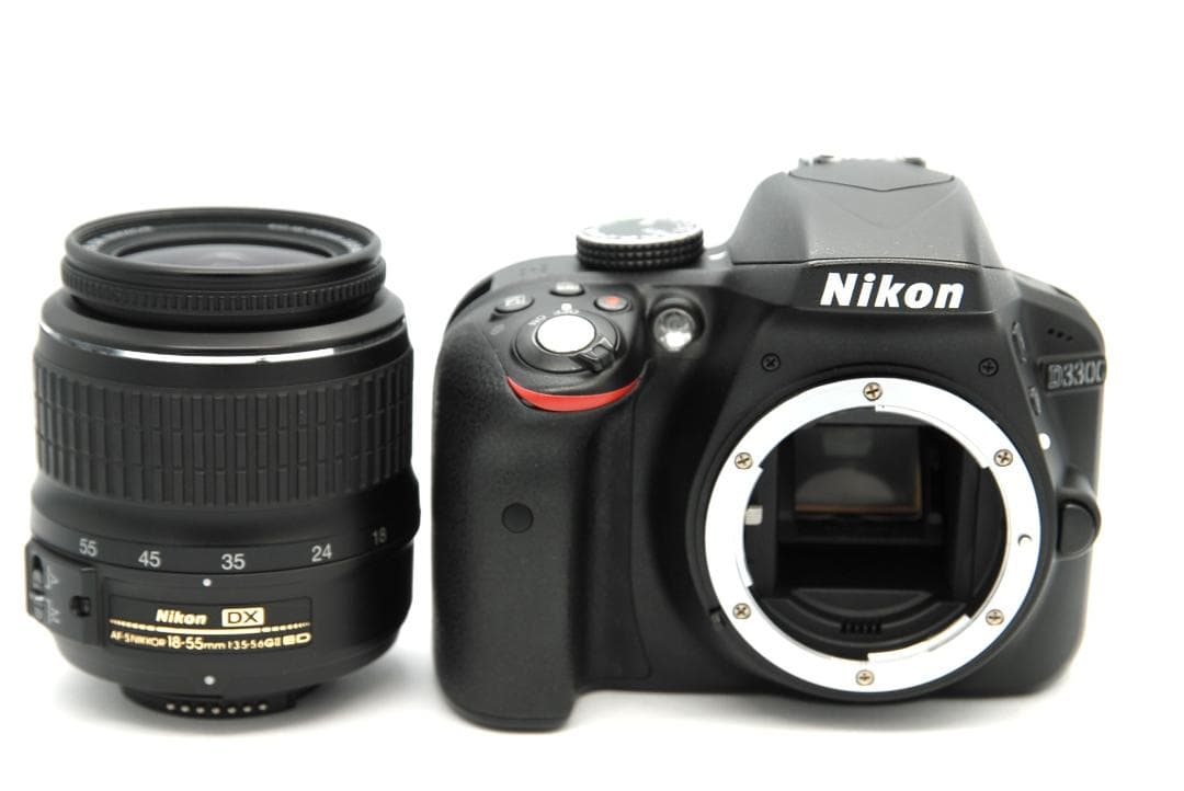 Nikon D3300 レンズキット AF-S 18-55mm GⅡ 美品