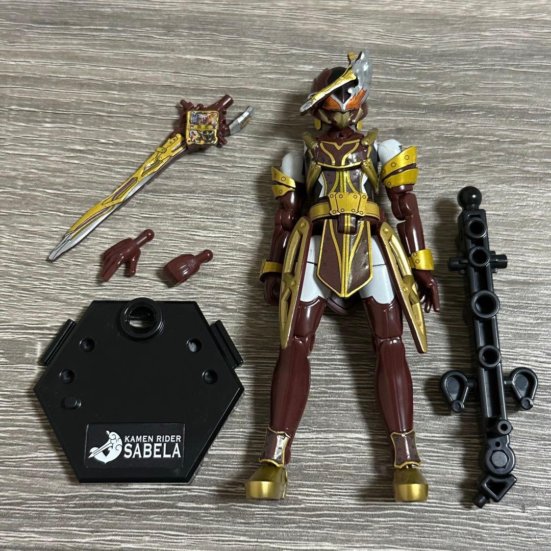 【現状品】装動　仮面ライダーセイバー11体セット