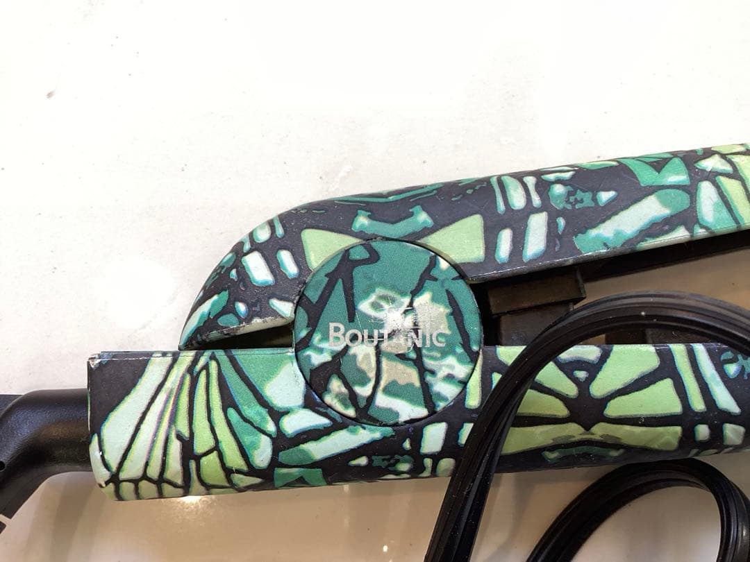 Boutanic ストレートヘアアイロン QY-FI101A 海外対応