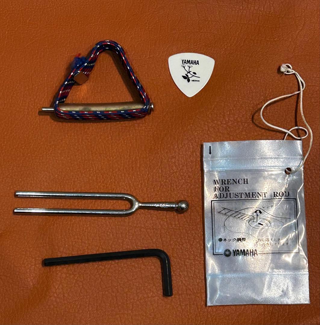 I*i様 YAMAHA アコースティックギター FG-200D ケース付き 中古