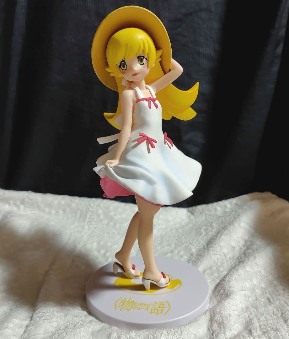 フィギュア忍野忍　鬼滅の刃　原神ぬいぐるみ　セット