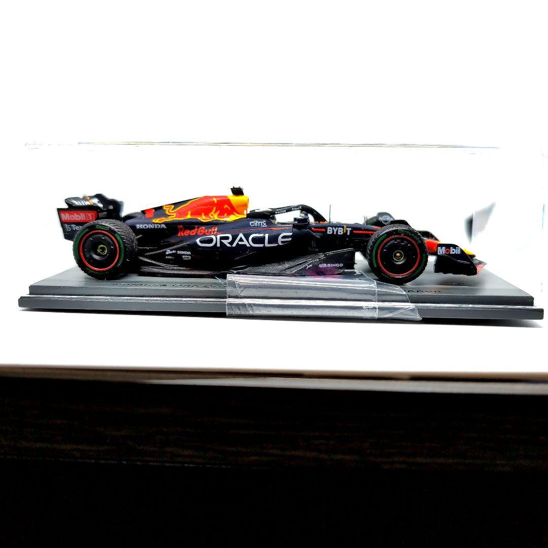 オラクル レッドブル レーシング RB18 スパーク 2022 日本GP仕様