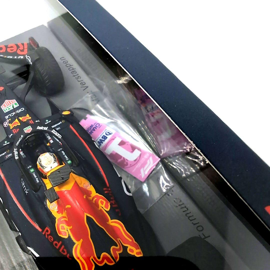 オラクル レッドブル レーシング RB18 スパーク 2022 日本GP仕様