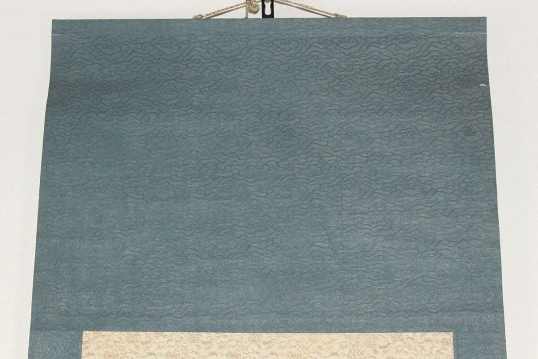 No5374 掛軸　在銘　春峰　雪景日出図　絹本着色　古画　古美術　送料無料