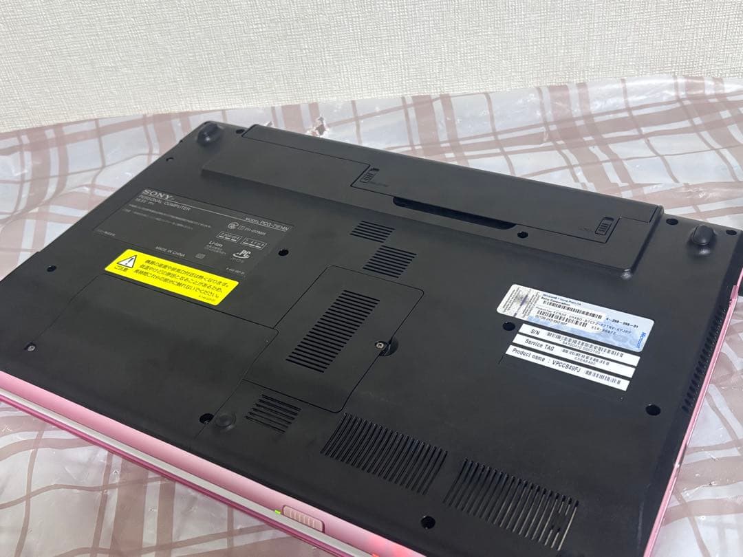 SONY VAIO PCG-71F14N　ピンク ノートパソコン