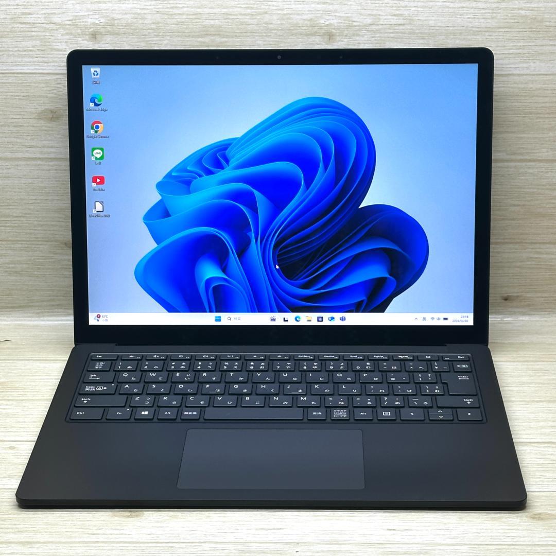 ★タッチパネル★ 第11世代Corei7 メモリ16GB Surface J35