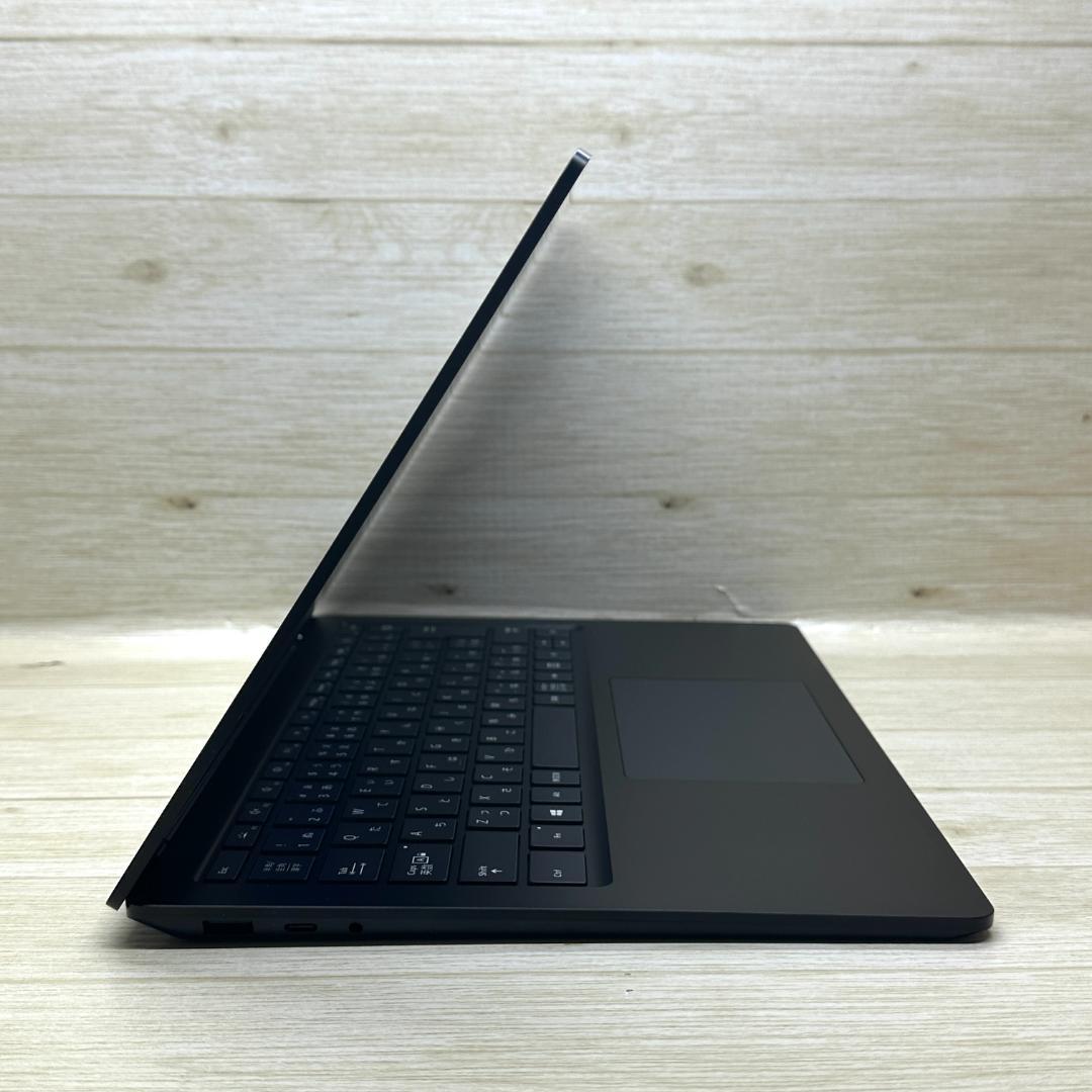 ★タッチパネル★ 第11世代Corei7 メモリ16GB Surface J35