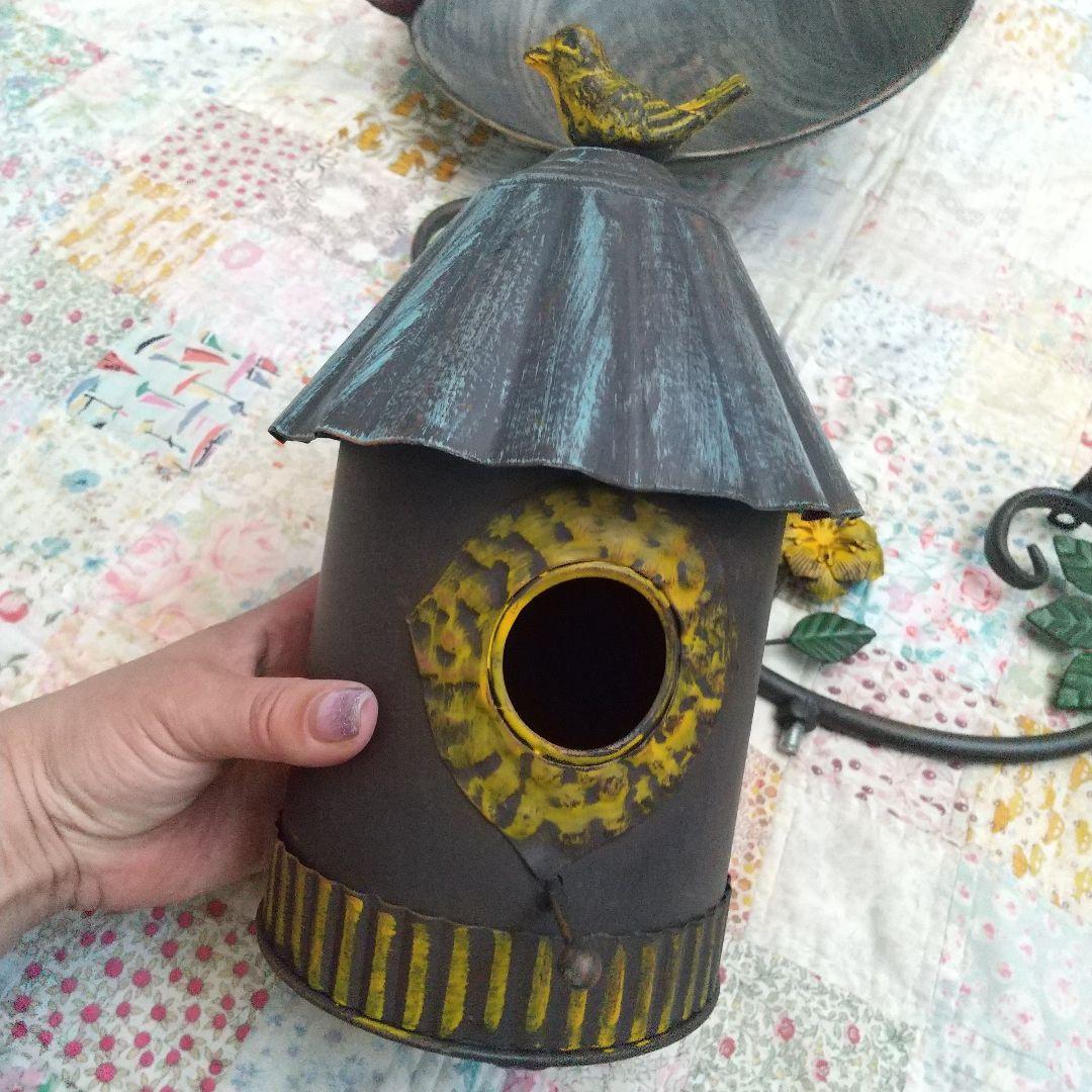 新品　アイアン製バードフィーダー　大型ガーデンオーナメント　小鳥バードバス