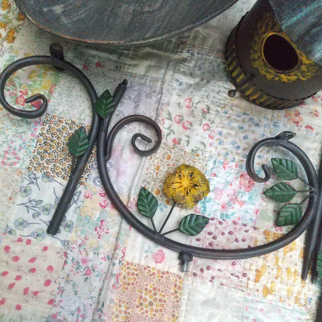 新品　アイアン製バードフィーダー　大型ガーデンオーナメント　小鳥バードバス