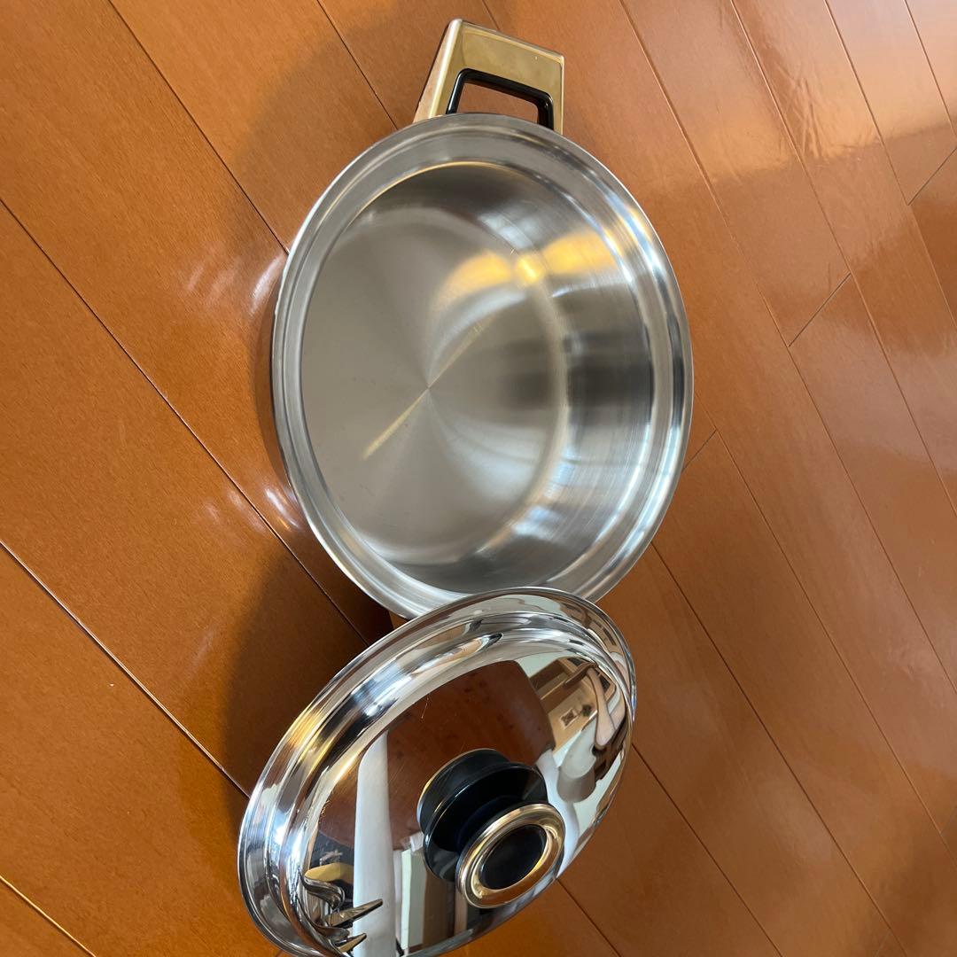 RainbowCooker ステンレス両手鍋 中型 25cm蓋付き