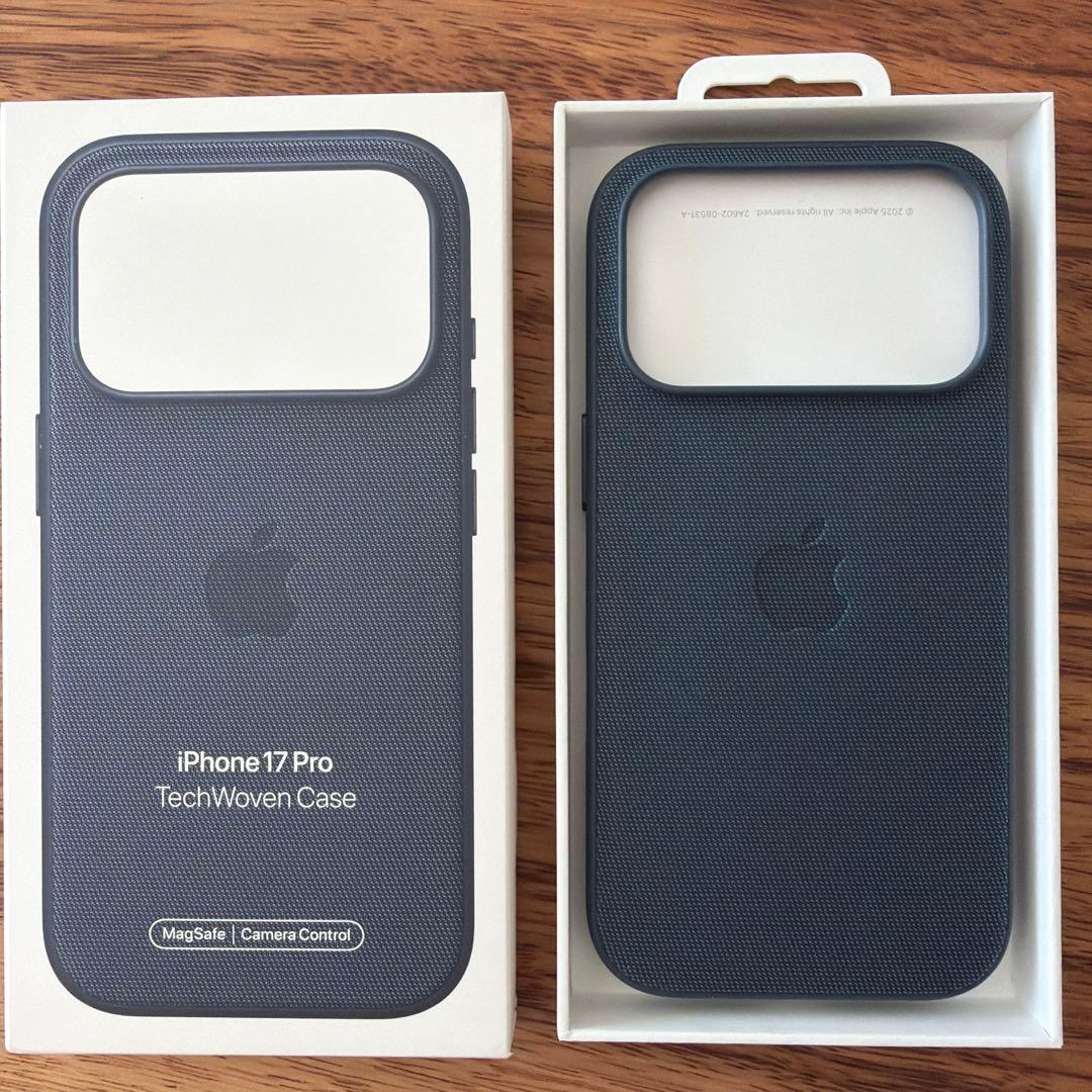 純正品　iPhone 17 Pro テックウーブンケース ブルー