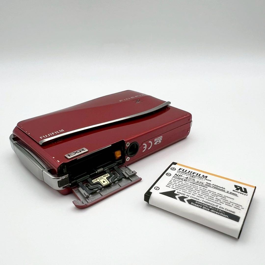 【完動品 良品】FUJIFILM FinePix Z800EXR 動作確認済