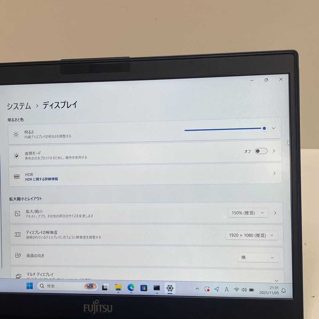 #423 富士通 LIFEBOOK U939/B i5-8365U 8G LTE