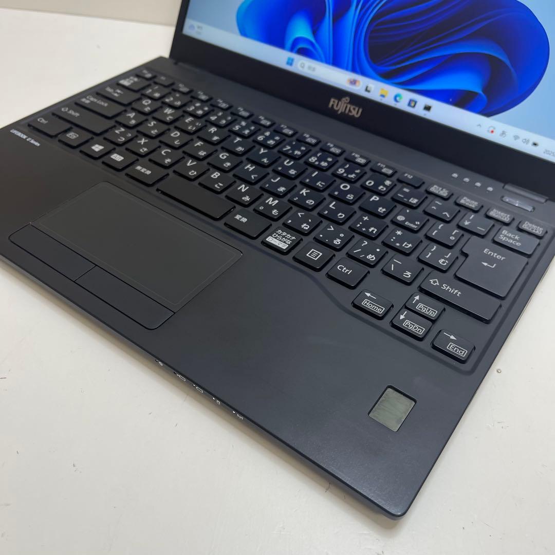 #423 富士通 LIFEBOOK U939/B i5-8365U 8G LTE