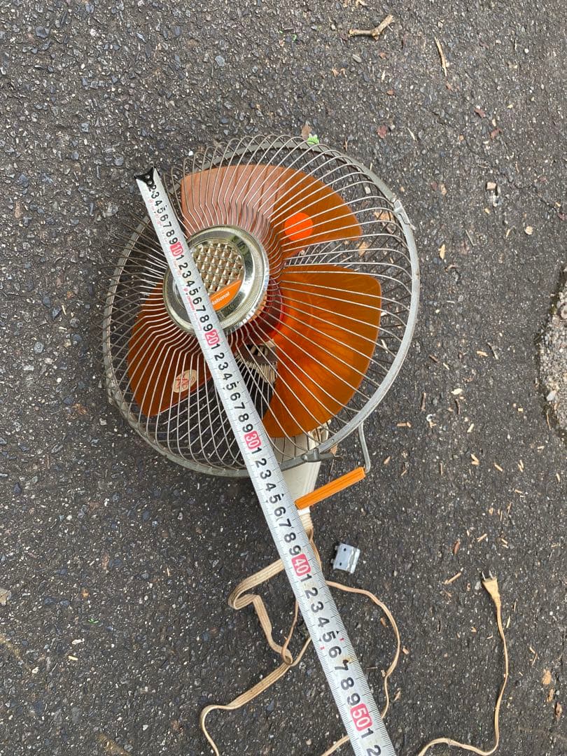 National 壁掛け扇風機 オレンジ色 リモコン付き　昭和レトロポップ
