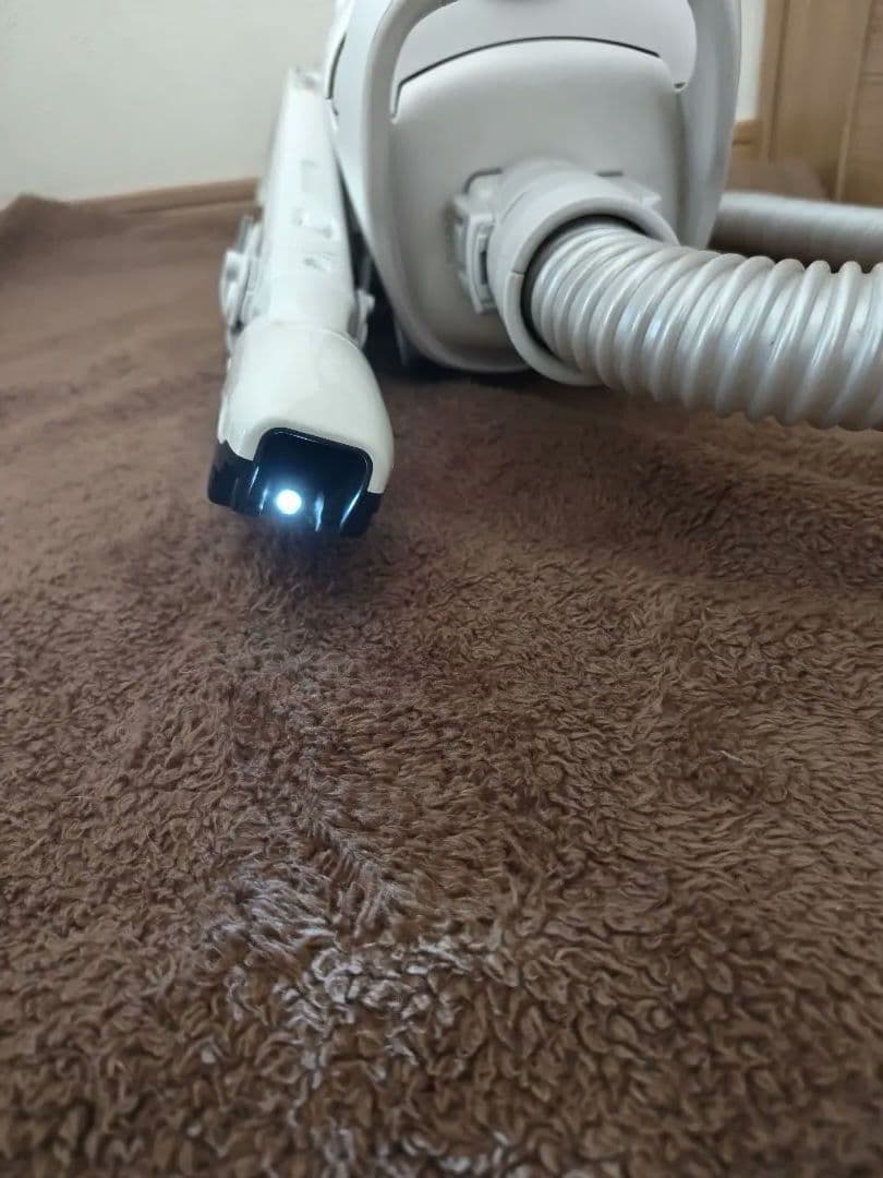 パナソニック人気のJPシリーズ2023年製　紙パック式　MC-JP850K 美品