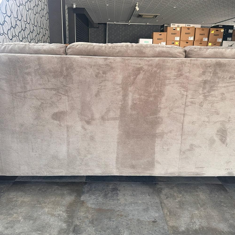 T 【高級】コの字型 スタッズ付きソファー／ラウンジ・応接向け・大人数対応