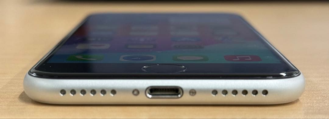 【SIMロック解除済】iPhone SE 第2世代 64GB